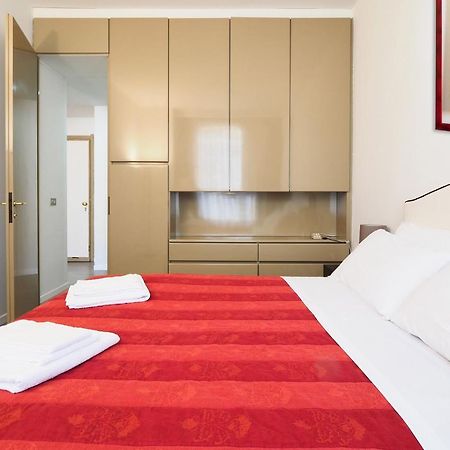 Duomo Luxury Apartment - One Bed Milano Dış mekan fotoğraf