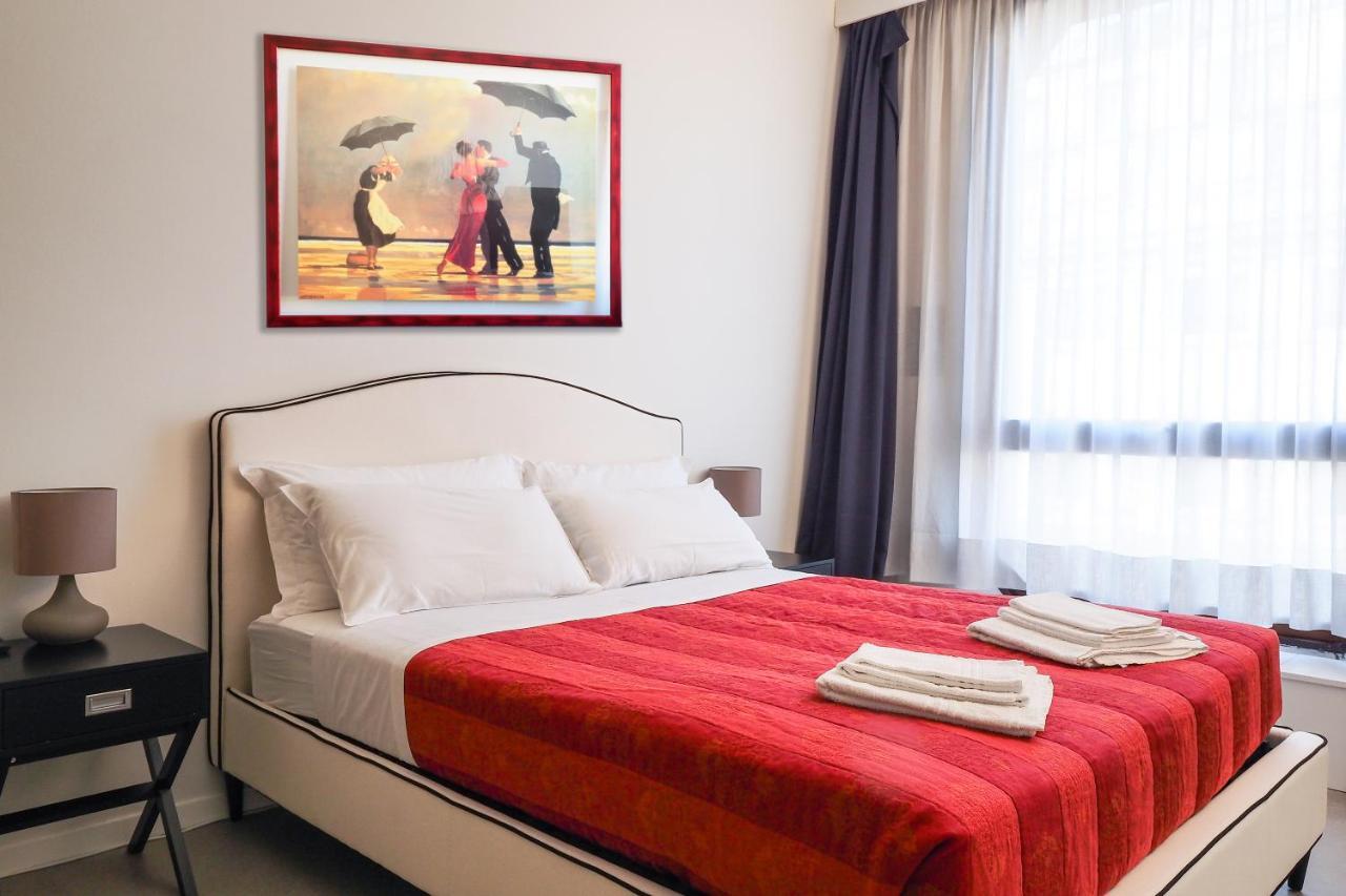 Duomo Luxury Apartment - One Bed Milano Dış mekan fotoğraf