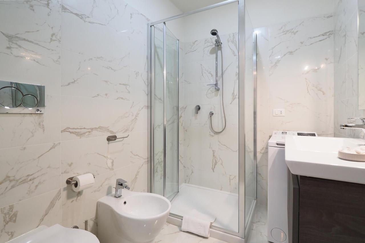 Duomo Luxury Apartment - One Bed Milano Dış mekan fotoğraf